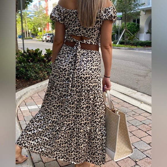 Leopard Print Matching Set – Size L Only - Picture 4 of 10